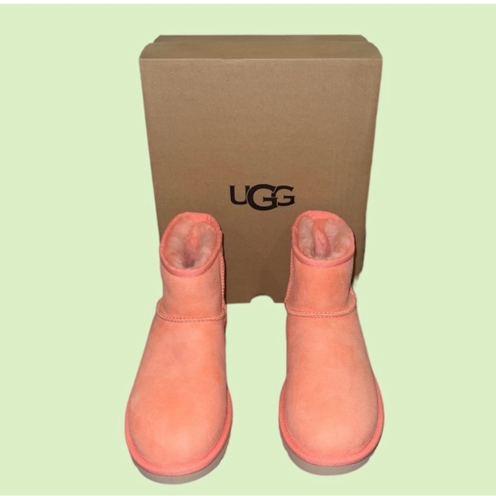 UGG Classic Mini II - Starfish Pink size 7 NWT